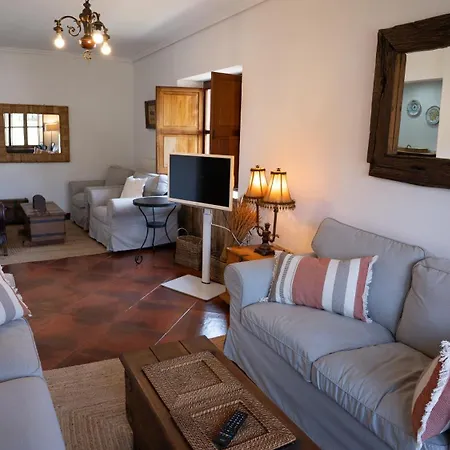 Casa Florinda Holiday home *